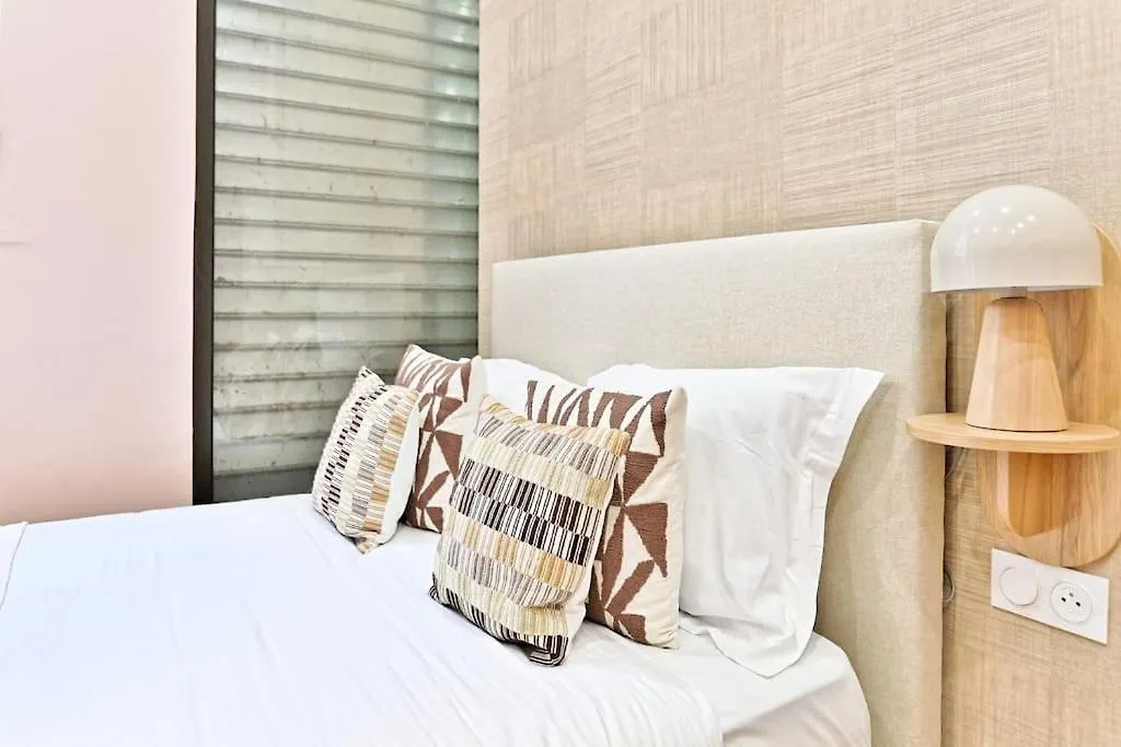Apartment Petit Confortable & Tranquille 17eme